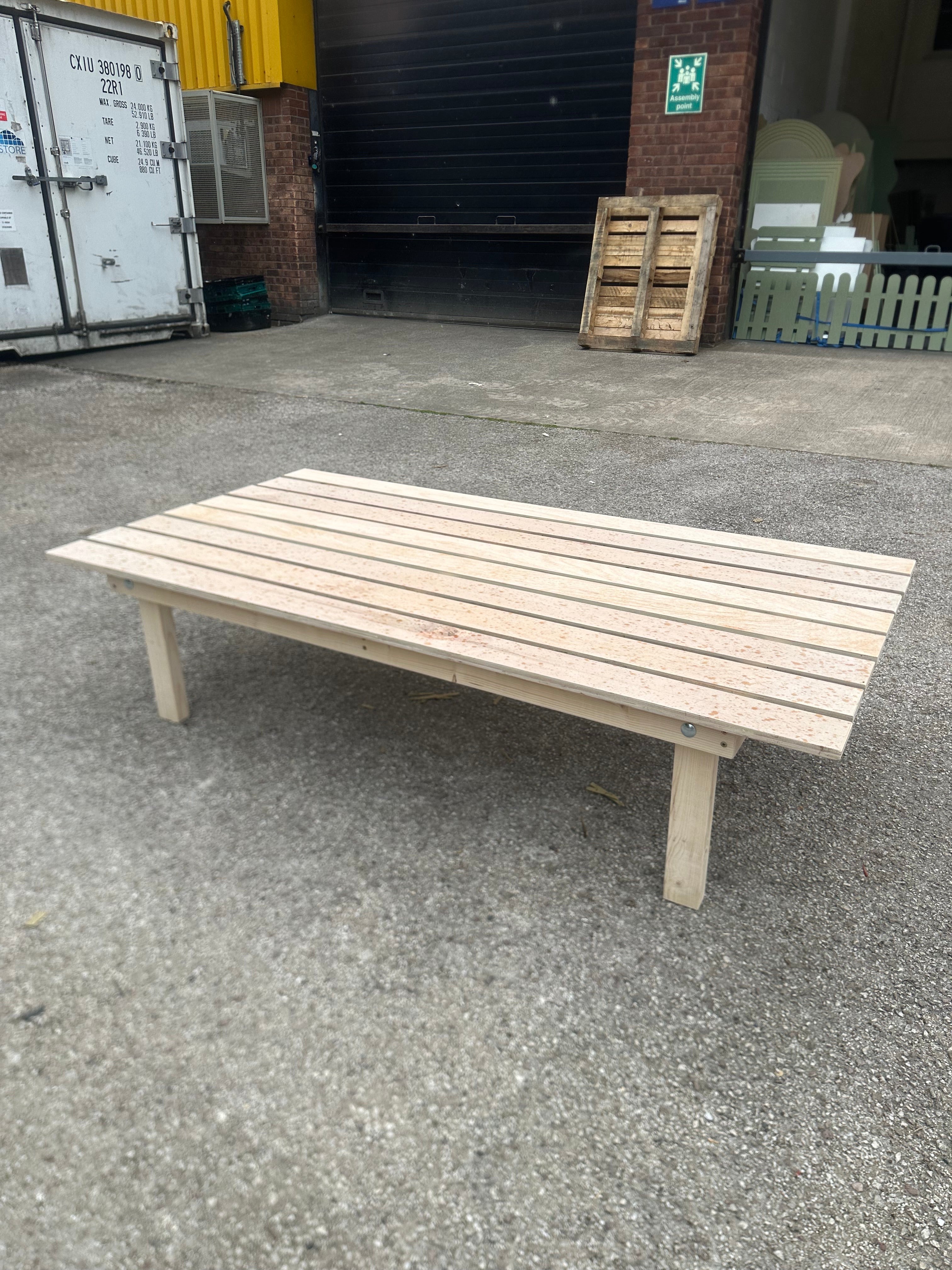 Flat Pack Picnic Table